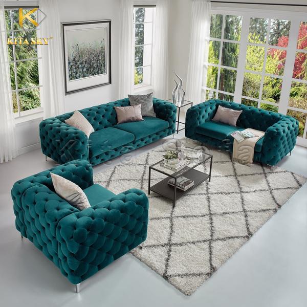 Bộ sofa phòng khách hiện đại với gam màu xanh mòng két tinh tế. Đây là gam màu pha trộn giữa xanh nước biển và xanh lá. Nó đem lại cảm giác tươi mới. Sử dụng vải nhung nỉ để bọc ngoài đúng là bộ đôi hoàn hảo. Đây cũng là gam màu lên ngôi trong những năm 2014, 2015 và dự đoán sẽ hot lại trong thời gian tới.